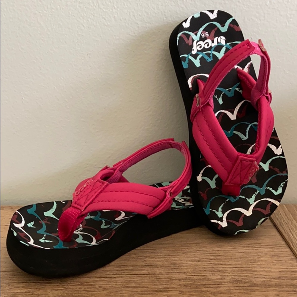 Reef Flip Flop Sandals Little Ahi Multi Waves 5/6